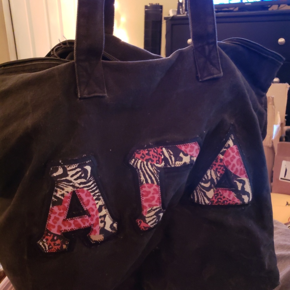 Alpha Gamma Delta Bag